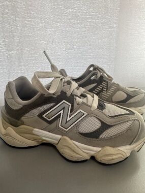 New Balance Grey and White Mesh Suede Running Sneakers